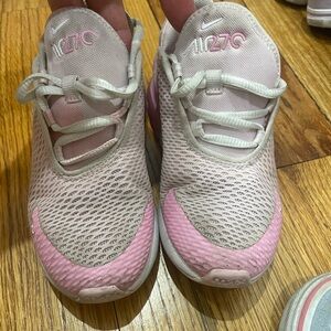 Girls Nike 270’s Size 11c